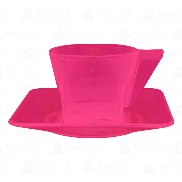 Xícara personalizada Produzida em plástico
